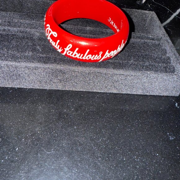 Jessica Kagan Cushman Red Truly Fabulous People Never Get Dressed Before Lunch - Picture 2 of 4